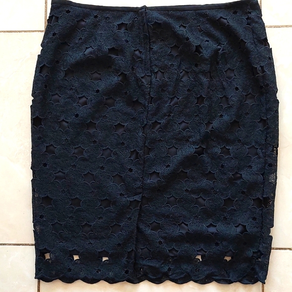 Michael Studio Collection Pencil Skirt - Picture 3 of 5